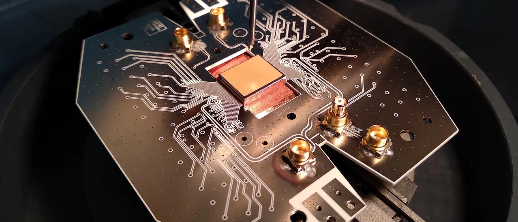 Quantum chip